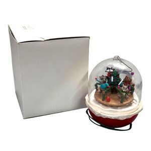 1994 Forest Frolics (Magic) Hallmark Keepsake Christmas Tree Ornament (QLX743-6)